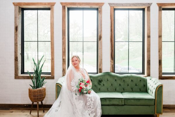 bride in bridal suite